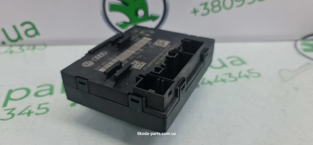 8X0959795D VAG Блок комфорта задней двери купить в Украина