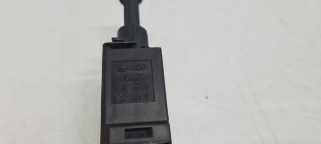 927189D VAG купить в Чернигов