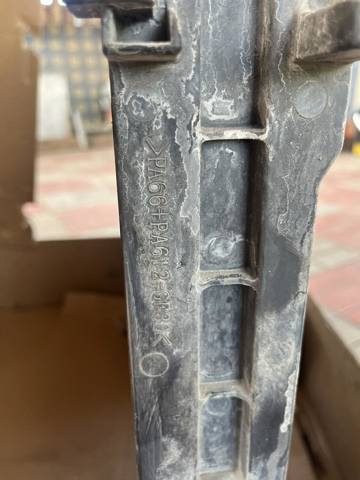 Радиатор 1640050410 TOYOTA