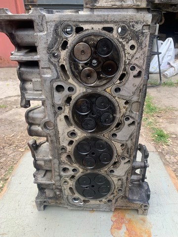 Головка 2421454 FORD