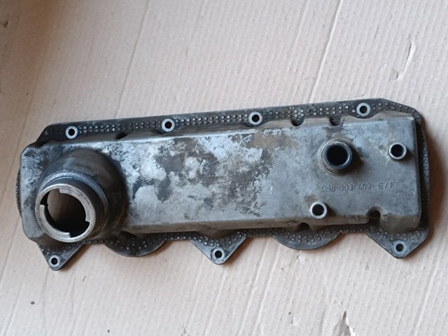 038103469E VAG Клапанная крышка купить в Черкассы