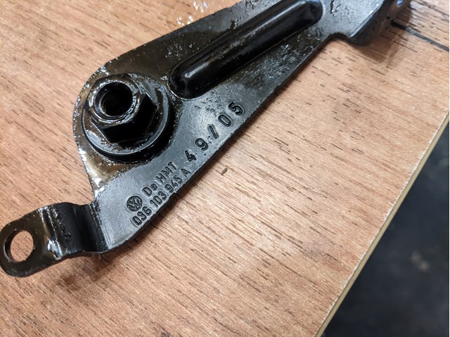 VAG 03G103945A в наличии Ужгород