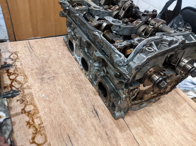 NISSAN 11090EY02E Головка блока цилиндров (ГБЦ) левая в наличии Кривой Рог