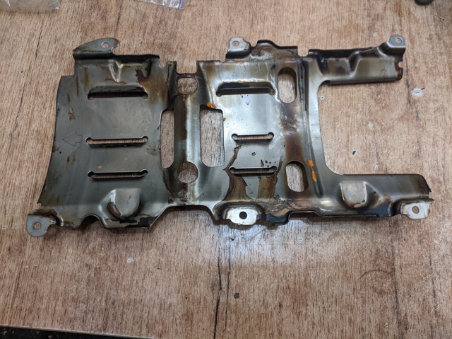 NISSAN 11113EY00C в наличии Днепр