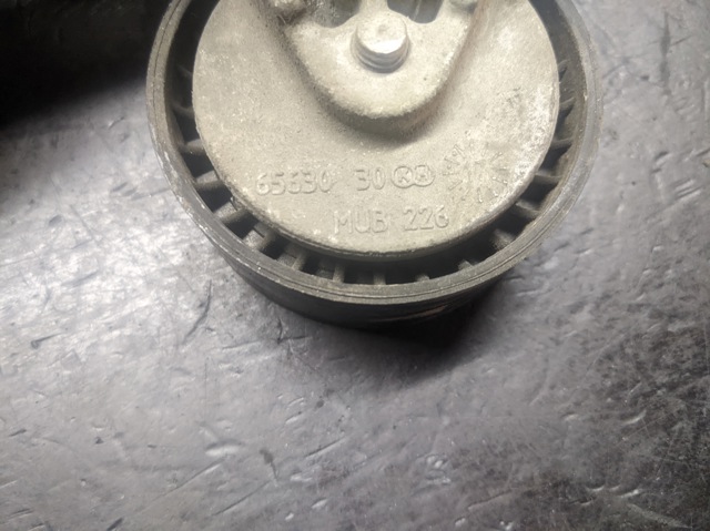 RENAULT 117504048R Натяжной ролик в наличии Полтава
