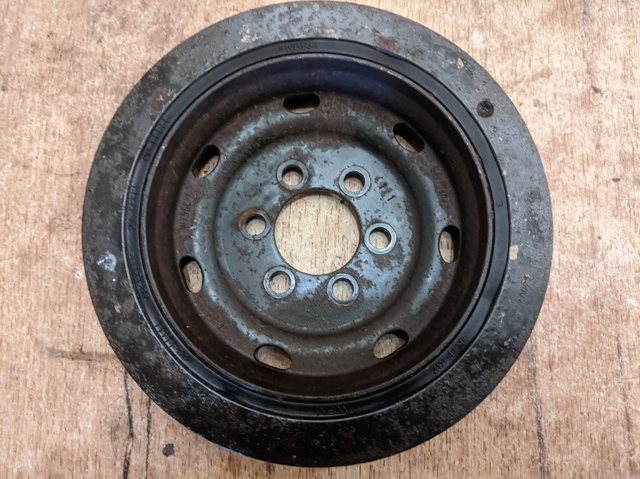 LAND ROVER 1341857 Шкив коленвала в наличии Житомир