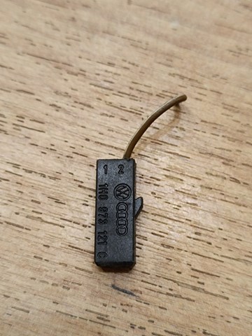VAG 1H0973121C в наличии Львов