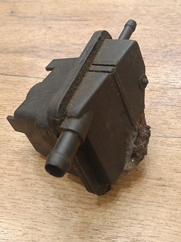 Бачок ГУР 1J0422371C VAG