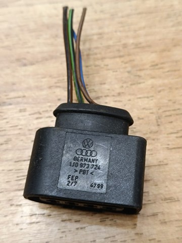 1J0973724 VAG Разъем (фишка) катушки зажигания купить в Украина
