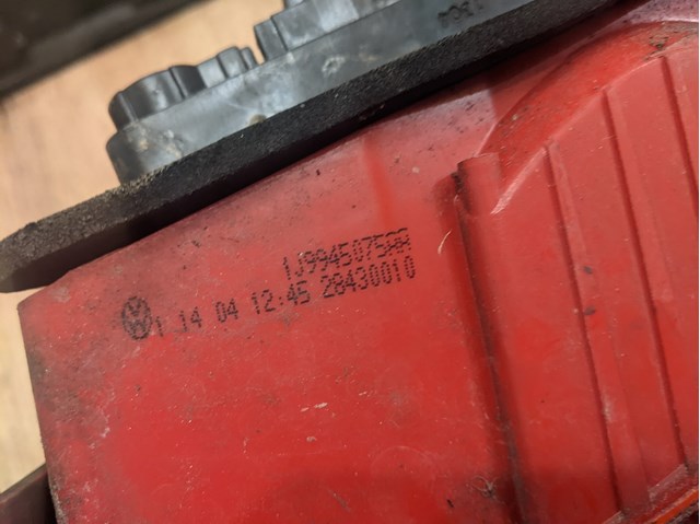 1J9945095AA Фонарь задний левый купить Житомир