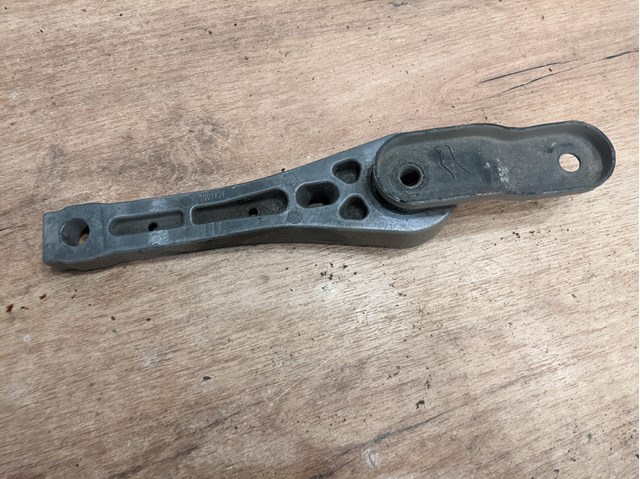 Подушка двигателя 1K0199855BB VAG