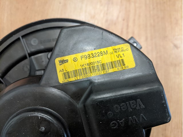 1K1820015C VAG Резистор (сопротивление) вентилятора печки (отопителя салона) купить в Винница