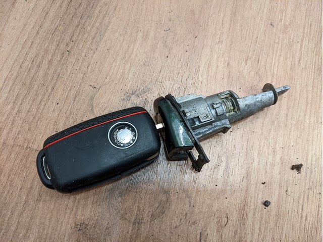 VAG 1Z0837167D в наличии Винница