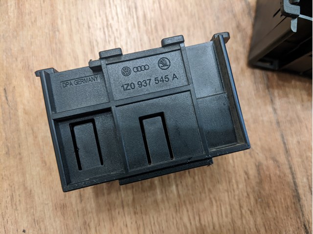 VAG 1Z0937545A в наличии Чернигов
