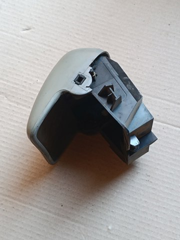Пепельница центральной консоли 7M0857961F VAG