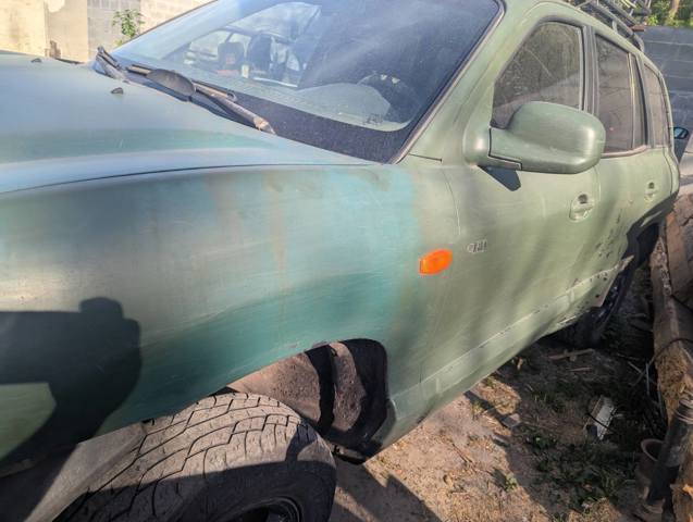 Стекло водительской двери 8241126000 HYUNDAI