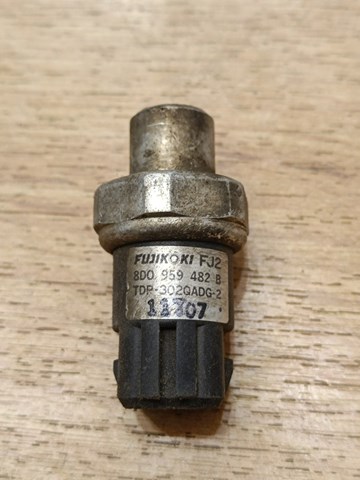 Датчик-клапан кондиционера 8D0959482B VAG