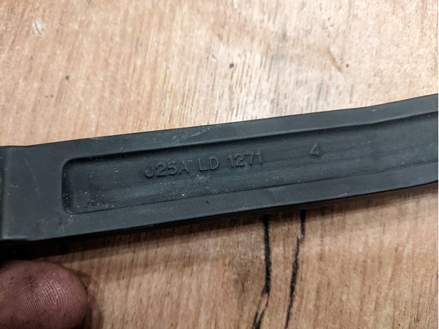 MAZDA GE4T67321 в наличии Чернигов