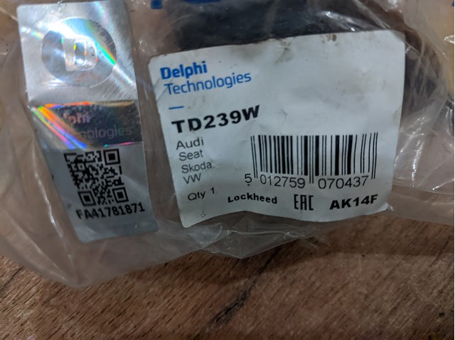 DELPHI TD239W Сайлентблок переднего нижнего рычага в наличии Ровно