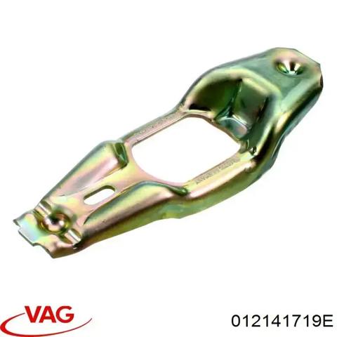 VAG 012141719E Вилка сцепления в наличии Житомир