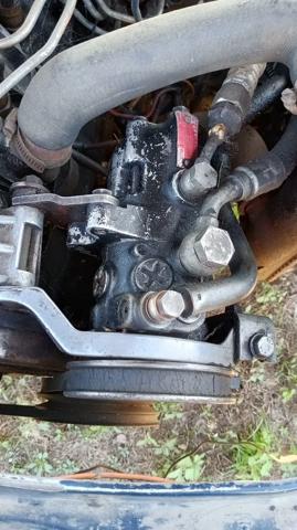 Насос рулевого механизма Audi 100 C3