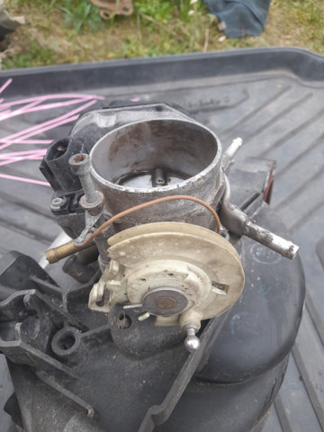 03L128063A VAG Дроссельная заслонка купить в Чернигов