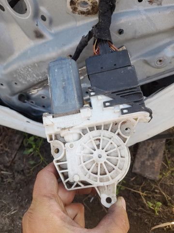 VAG 101386101 в наличии Запорожье