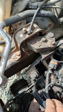 Правая опора двигателя Джили Мк