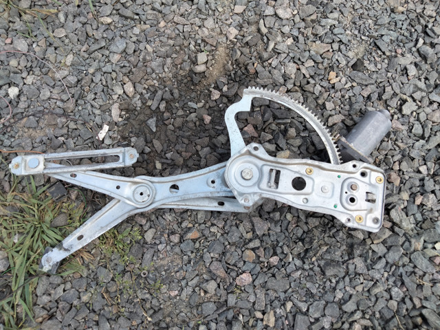 MERCEDES 130821671 в наличии Винница