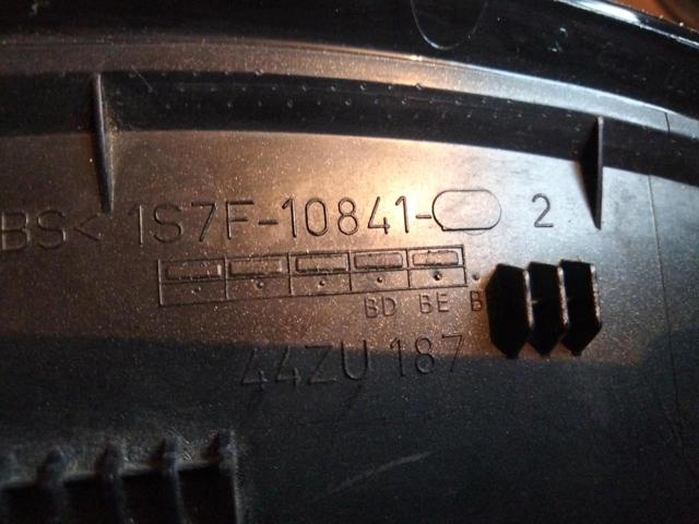 FORD 1S7F10841 Приборная доска (щиток приборов) в наличии Винница