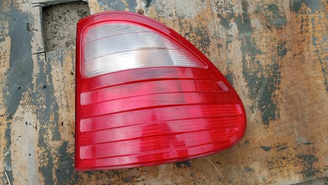 A2108202264 MERCEDES Фонарь задний правый внешний купить в Тернополь