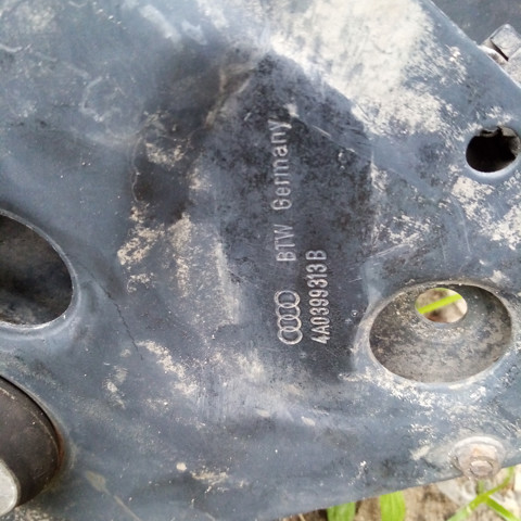 VAG 4A0399313B в наличии Ирпень