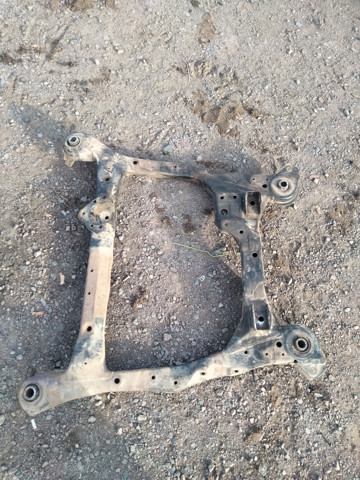 TOYOTA 5110033072 Подрамник передний в наличии Черкассы