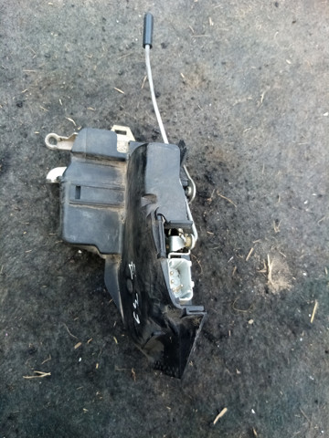 51218125668 BMW Замок передней правой двери купить в Львов