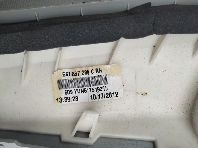 VAG 561867287C Обшивка стойки кузова внутренняя задняя левая в наличии Винница