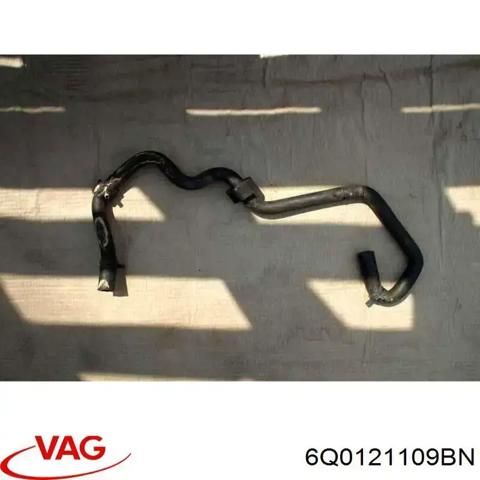 VAG 6Q0121109BN Шланг расширительного бачка нижний в наличии Киев
