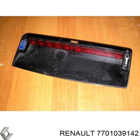 Стоп-сигнал задний дополнительный Renault 19 2 B53, C53