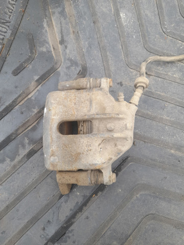 RENAULT 7701207959 Суппорт тормозной передний правый в наличии Киев
