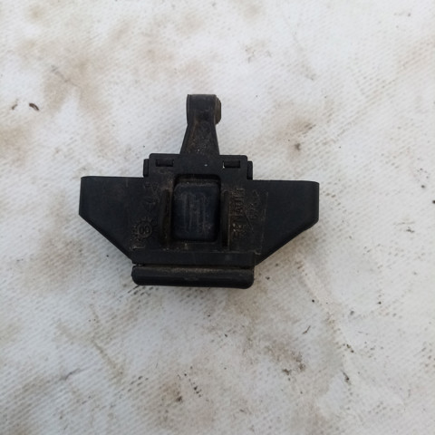 8200076240 RENAULT Замок багажника купить в Сумы