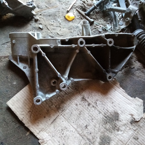 8200115762 RENAULT купить в Ирпень