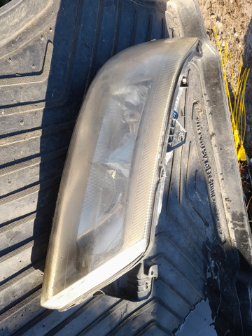 RENAULT 8200207516 Правая фара в наличии Николаев