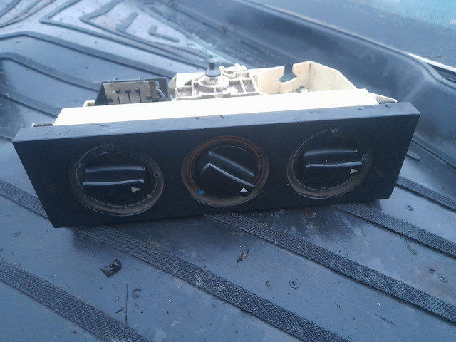 8A1819073 VAG