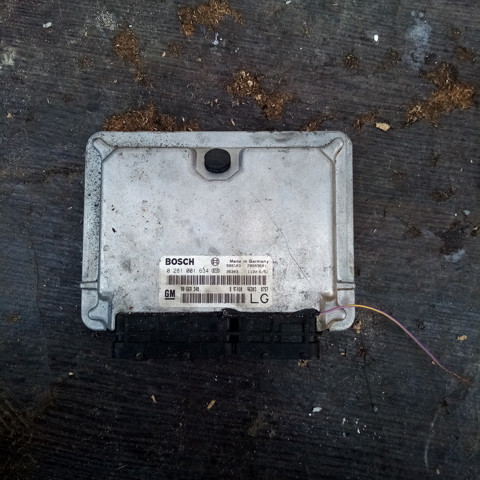 OPEL 90569348 в наличии Кривой Рог