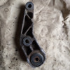 Кронштейн подушки (опоры) двигателя, задней 9227883 OPEL