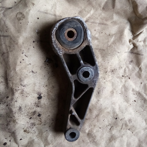 9227883 OPEL Кронштейн подушки (опоры) двигателя задней купить в Ужгород