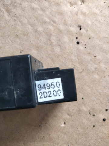 HYUNDAI 949502D200 в наличии Чернигов