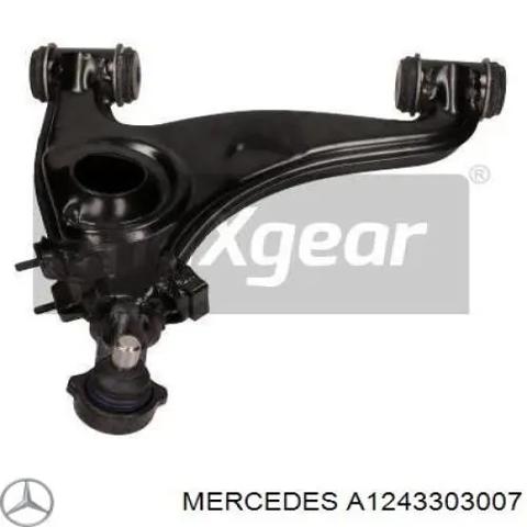 Левый рычаг передней нижней подвески Mercedes E
