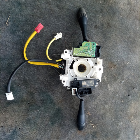 MITSUBISHI MR141718 в наличии Полтава