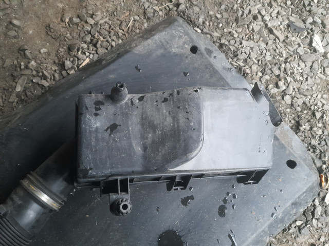 PE01133AX MAZDA Корпус воздушного фильтра, верхняя часть купить в Украина