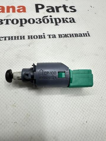 253250007R Датчик включения сцепления  купить Павлоград